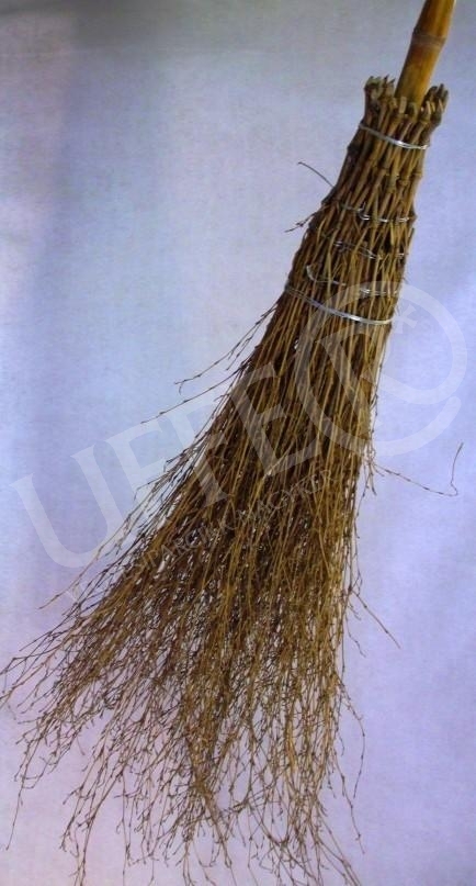 Bambusz seprű tömör, hosszú nyéllel 170cm
